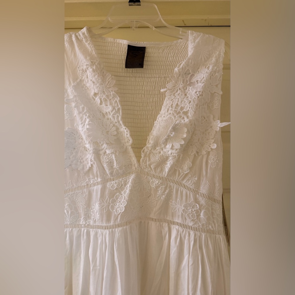 Elegant White Lace boho maxi Women’s Dress - Picture 8 of 13